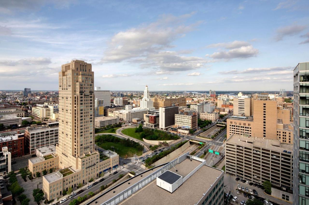 Sheraton Philadelphia Downtown Екстериор снимка