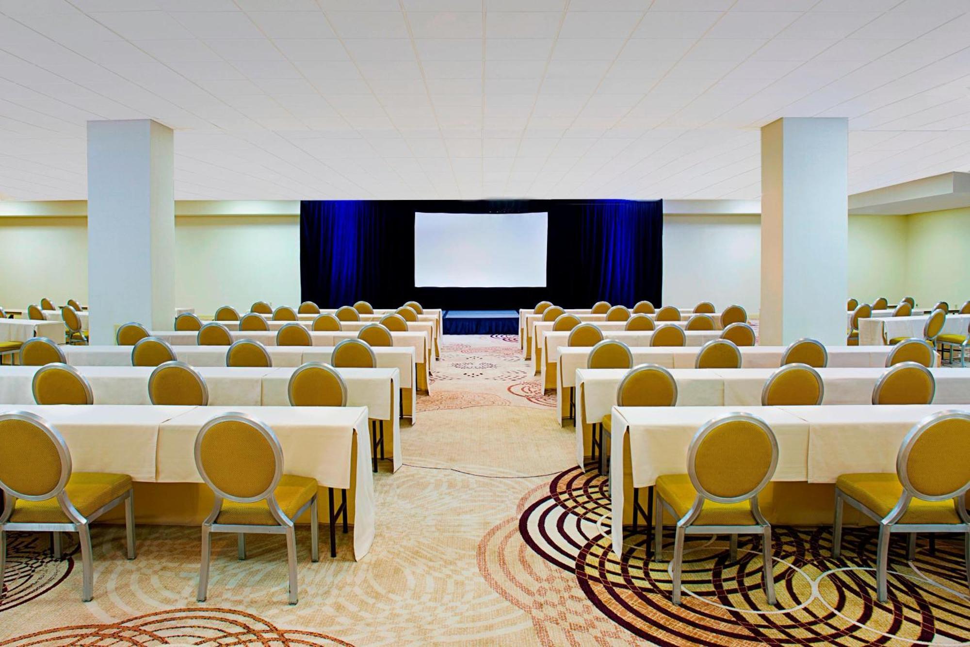 Sheraton Philadelphia Downtown Екстериор снимка